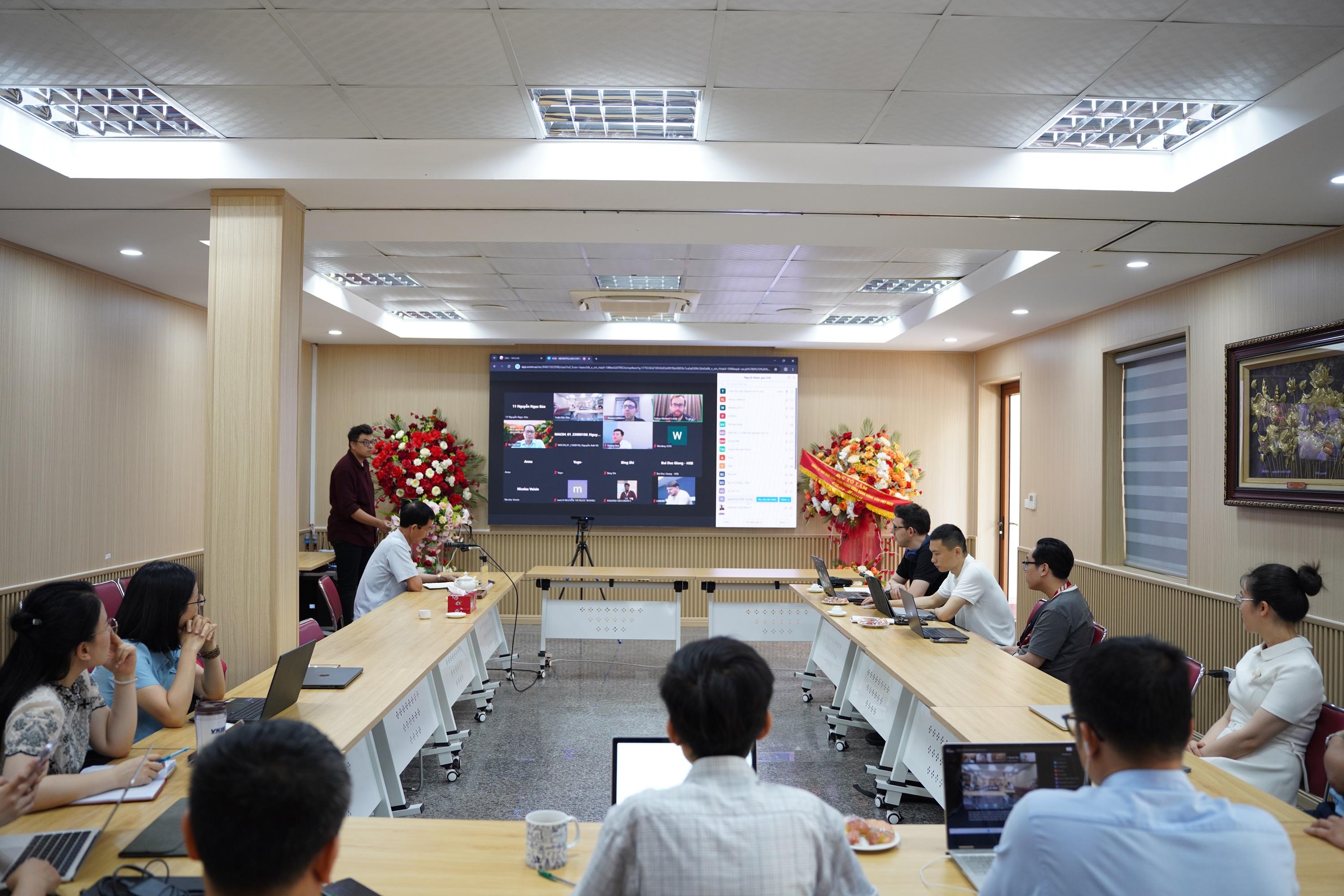 Học bổng cho tân sinh viên đại học năm 2026